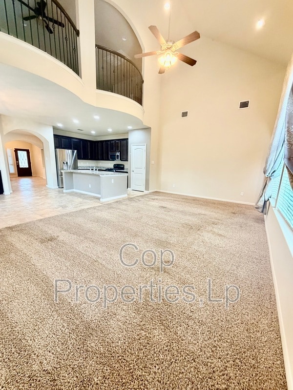 Building Photo - 8919 Olmstead Park