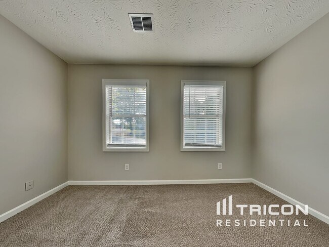 Building Photo - 1110 Karastan Court SW Marietta GA