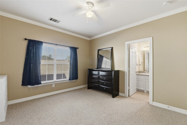 Building Photo - 7932 Stoneyway Dr