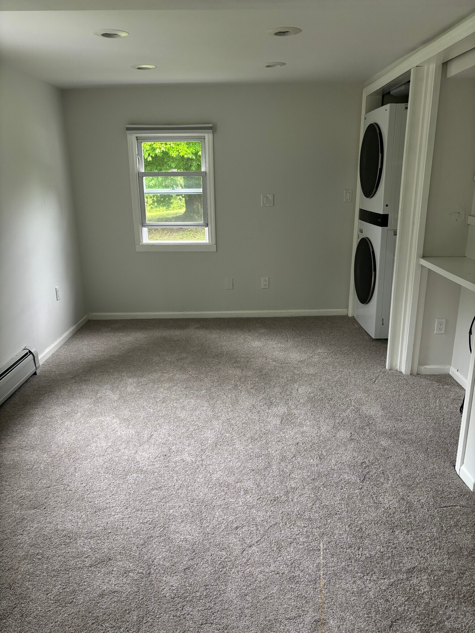 Building Photo - 412 Ruskey Ln