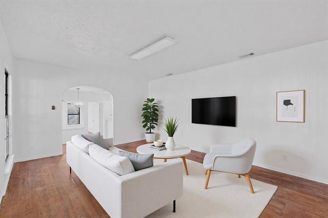 Building Photo - 1108 Winters St