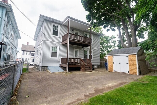 Building Photo - 29 Minot St