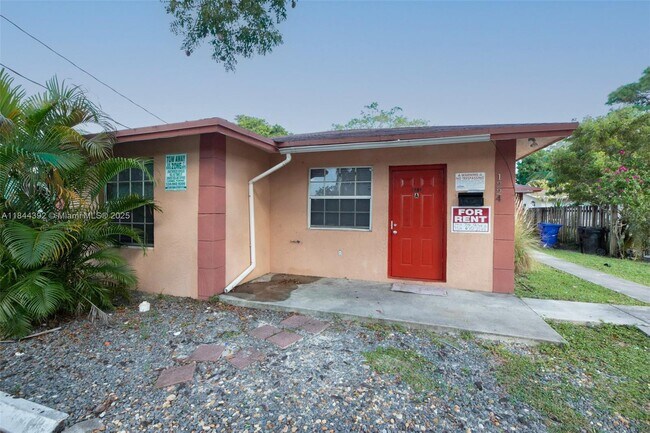 Building Photo - 1224 NE 2nd Ave