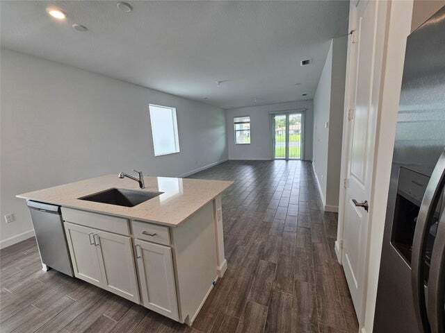 Building Photo - 5729 Graceful Way