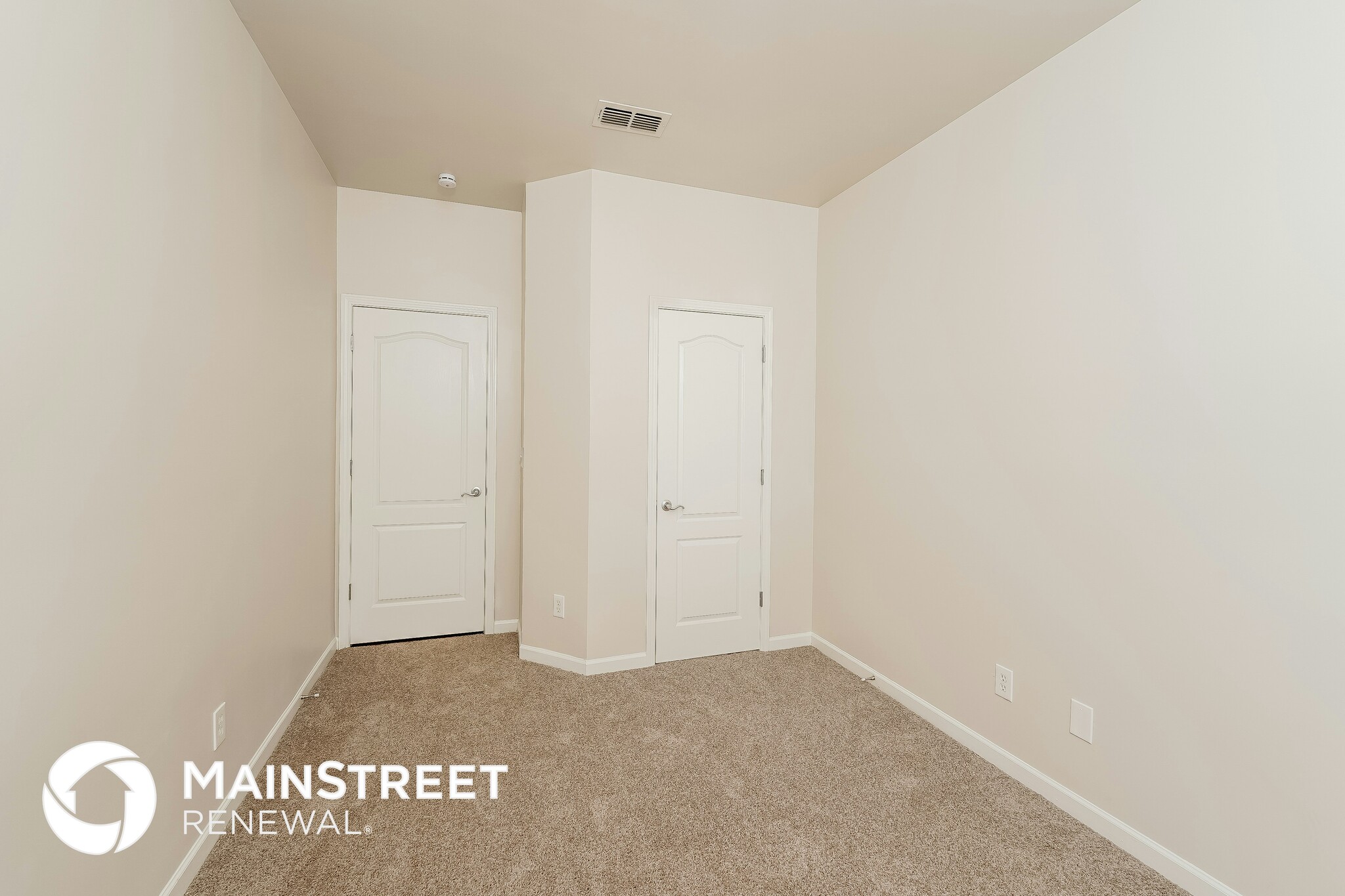Building Photo - 4832 Longmeadow Dr