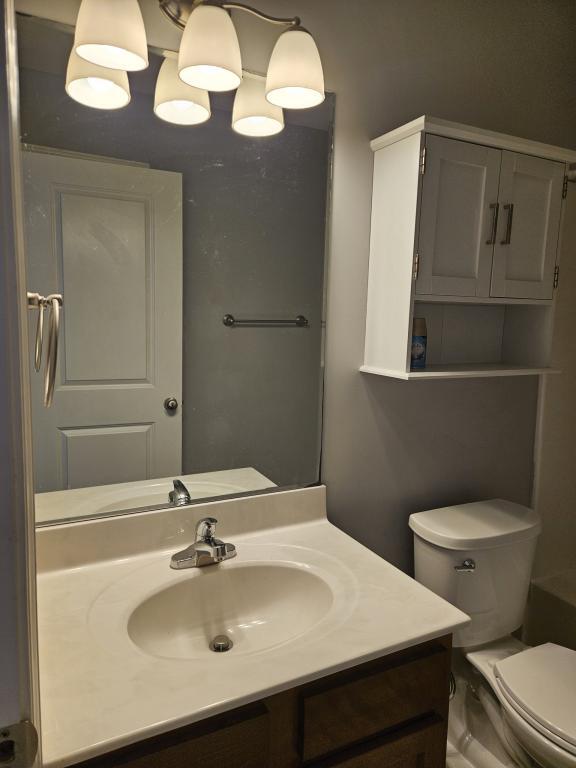 Building Photo - 7608 Julia Dr