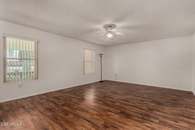 Building Photo - 16828 N 108th Ave