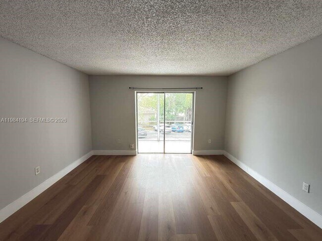 Building Photo - 4304 NW 9th Ave