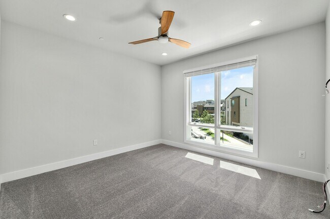 Building Photo - 4611 Unity Cir