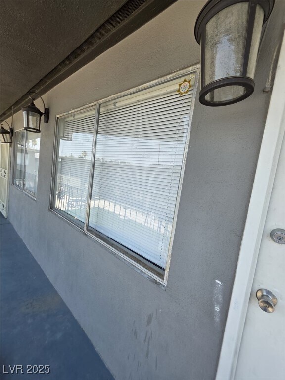 Building Photo - 2636 Lynnwood St