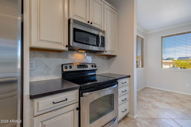 Building Photo - 7009 E Acoma Dr