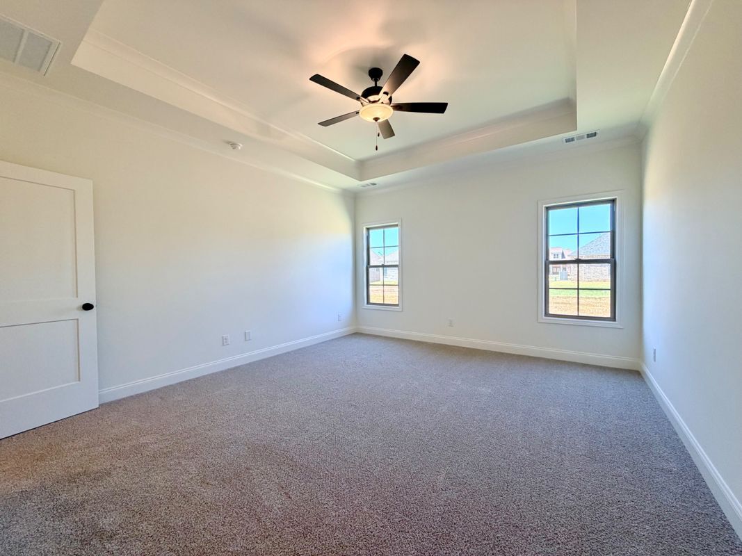 Building Photo - 527 Bristleleaf Path