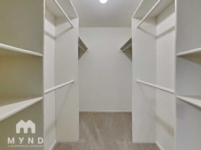 Building Photo - 16635 N Cave Creek Rd