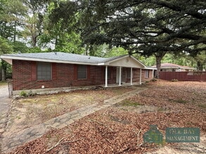 Building Photo - 2508 W Daniels Rd