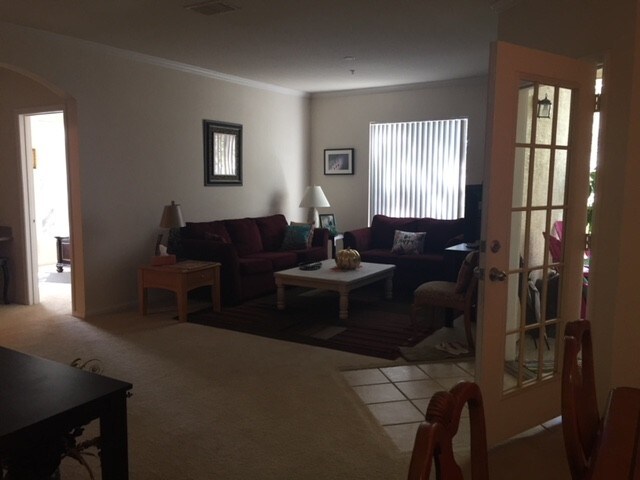 Building Photo - 9415 Crescent Loop Cir