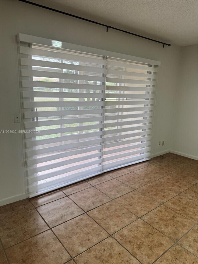 Building Photo - 100 SW 130th Terrace