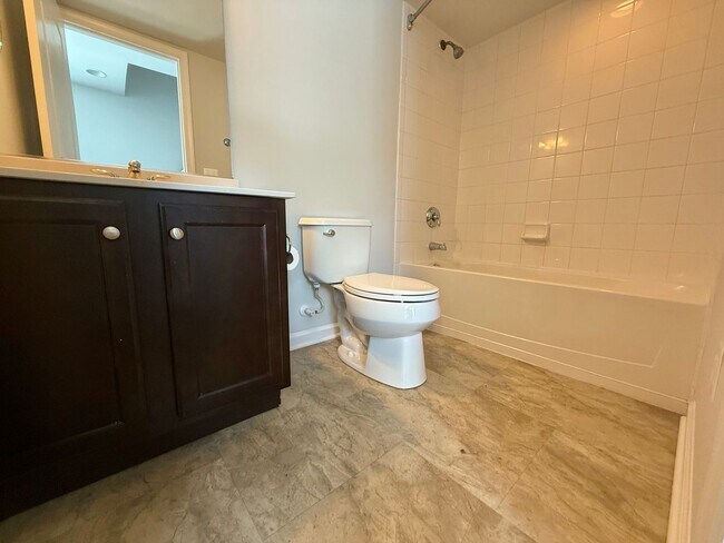 Building Photo - 2617 Avinity Pl
