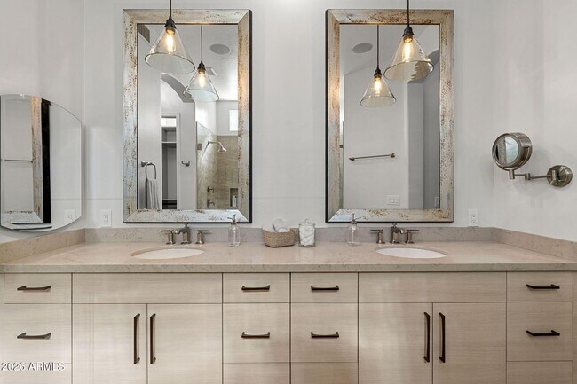 Building Photo - 8267 E Angel Spirit Dr