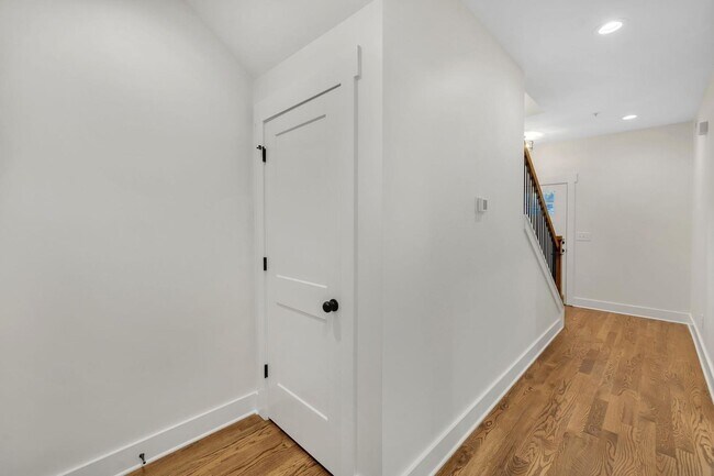 Building Photo - 138 Wilson Ct
