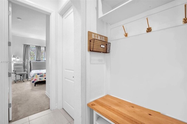 Building Photo - 1052 SW 113th Way