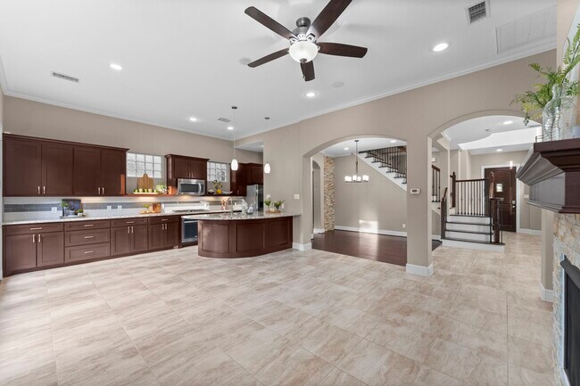 Building Photo - 127 Benjis Pl