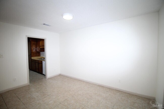 Building Photo - 4964 W Spencer Field Rd