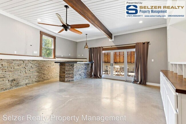 Building Photo - 3 br, 2.5 bath House - 805 Isola Way