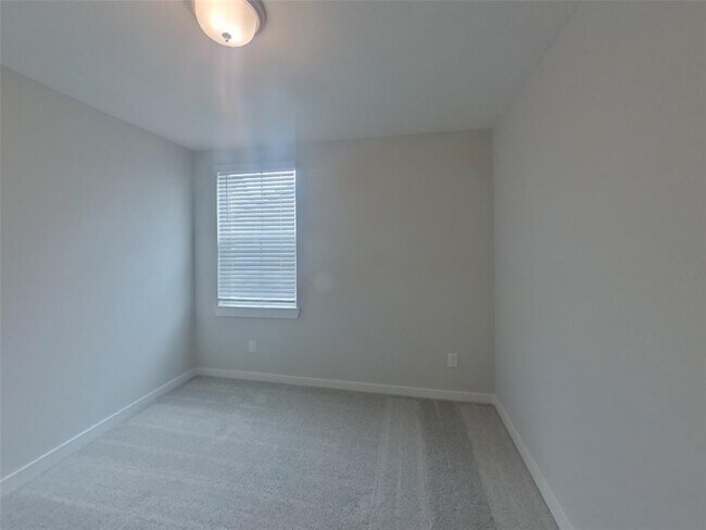 Building Photo - 22820 Terrazzo Dr