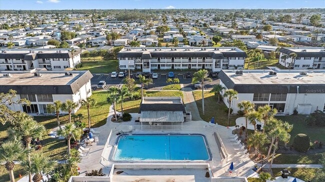 Building Photo - 102 47th Ave Dr W