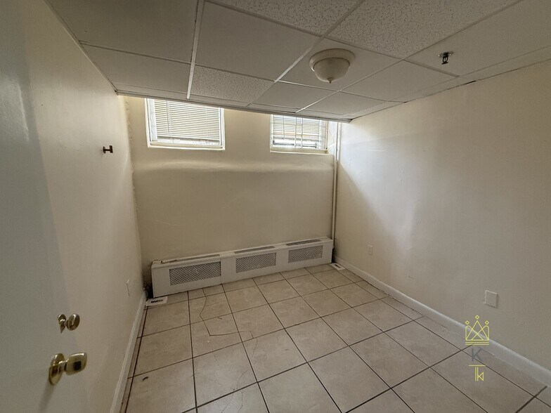 Building Photo - 409 Huntington Ave