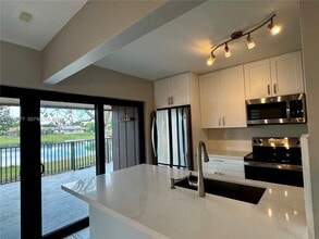 Building Photo - 12365 SW 119th Terrace