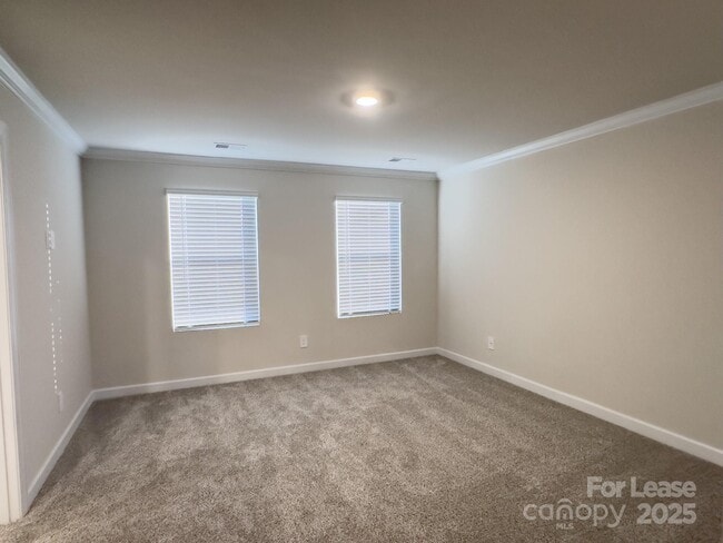 Building Photo - 211 Orson Oaks Ln