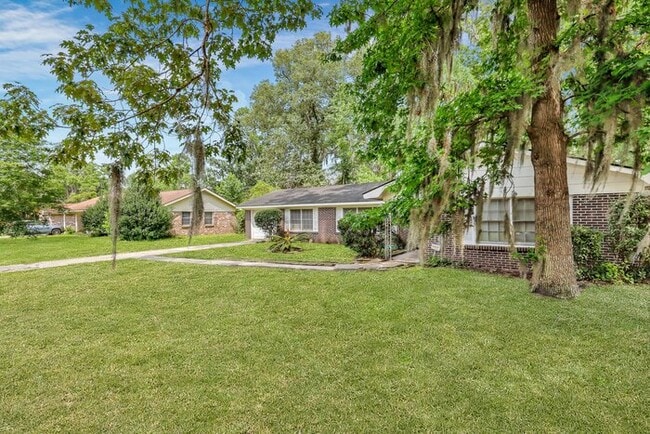 Building Photo - 12473 Northwood Rd