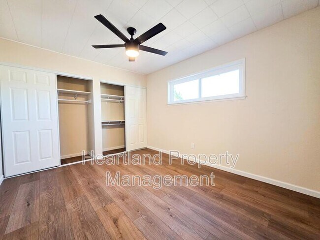 Building Photo - 640 Claydelle Ave