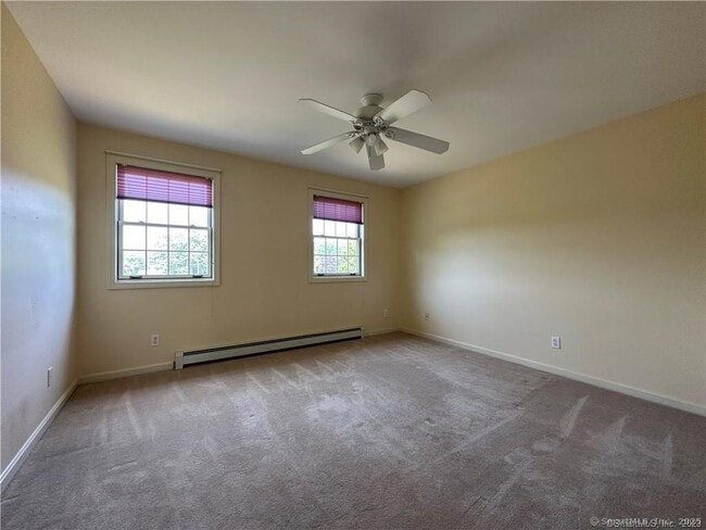Building Photo - 59 Fairhaven Rd