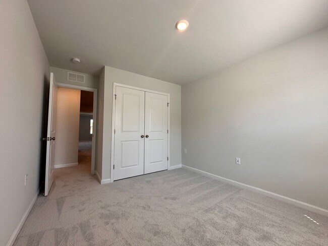 Building Photo - 3bd/2.5ba Townhome for rent @ Triple Crown in Durham