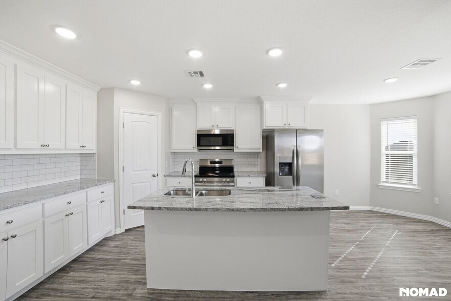 Building Photo - 3119 Secretariat