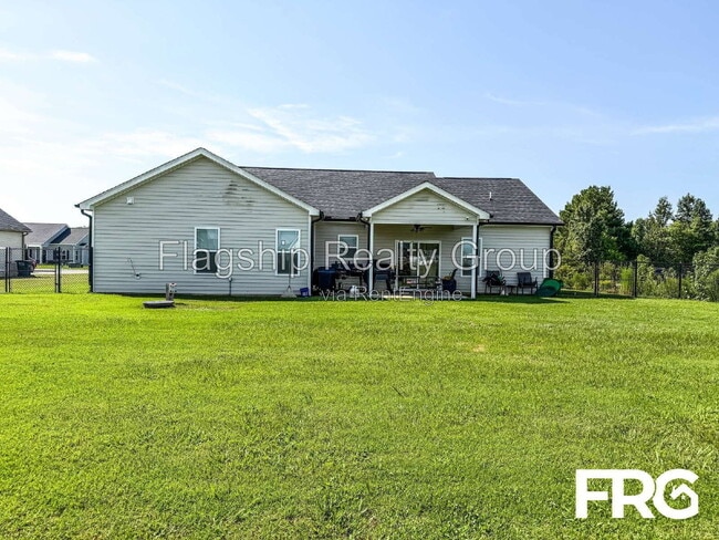 Building Photo - 103 Mutton Dr