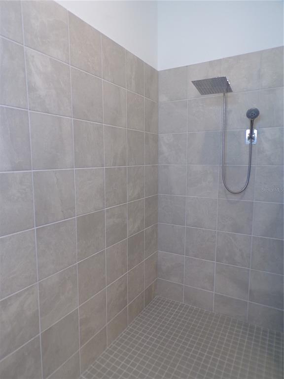 Building Photo - 15255 River Birch Ct