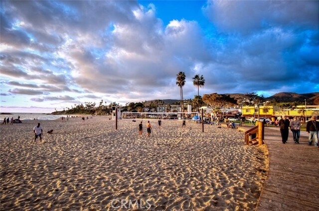 Building Photo - 350 Y Pl