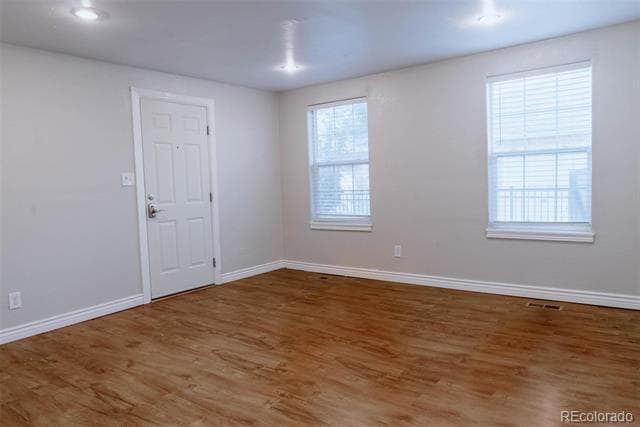 Building Photo - 620 E Willamette Ave