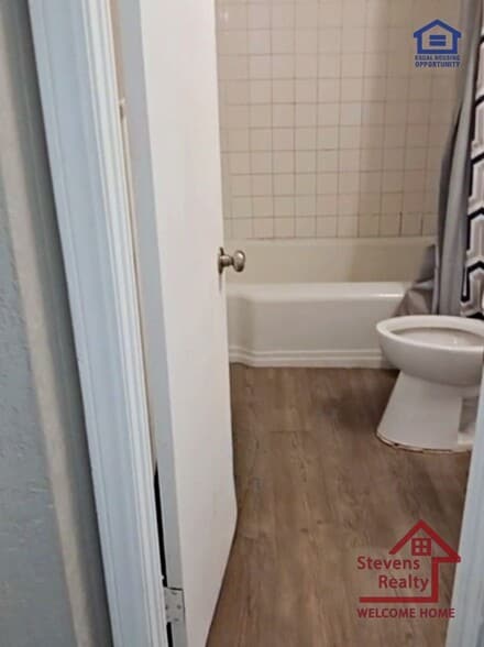 Building Photo - 2908 Prentice NW