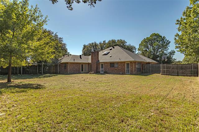 Building Photo - 3704 Westview Dr