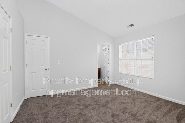 Building Photo - 3204 Barons Court Rd