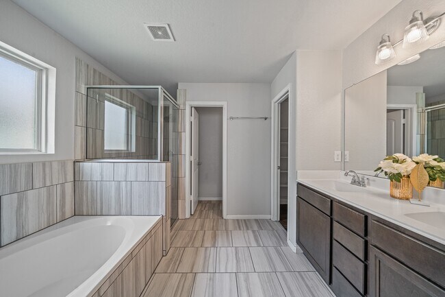 Building Photo - 21310 Cypress White Oak Dr
