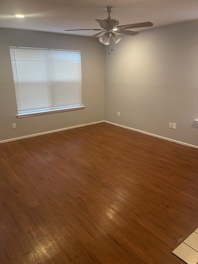 Dining Room - 11136 El Sendero St