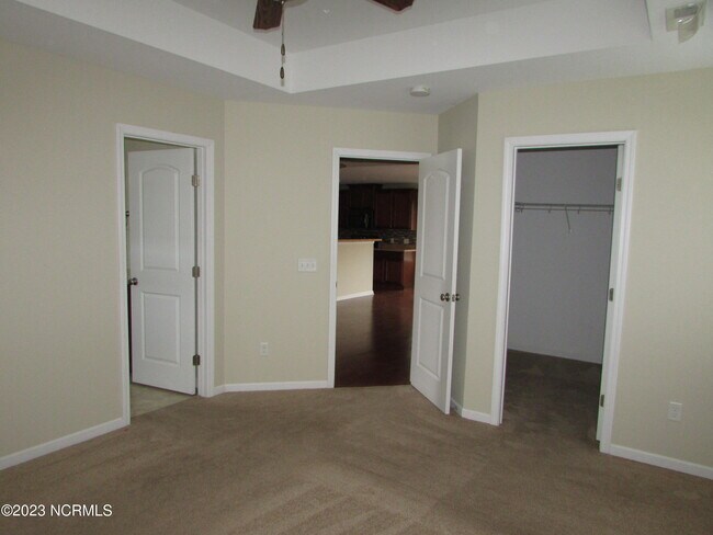 Building Photo - 4409 Southern Pine Dr SE