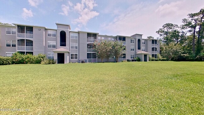 Building Photo - 440 S Villa San Marco Dr