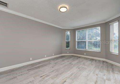 Building Photo - 1648 Bayshore Dr