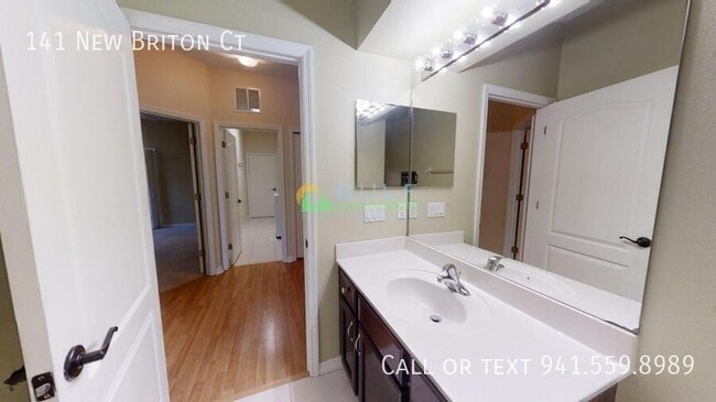 Building Photo - 141 New Briton Ct